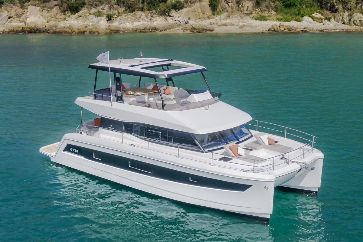 Fountaine Pajot My6 yacht