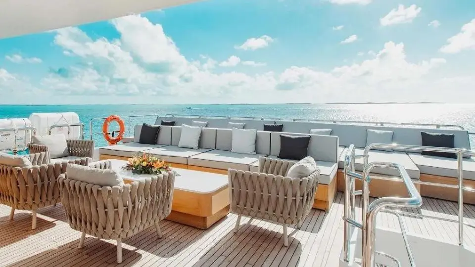EMINA yacht