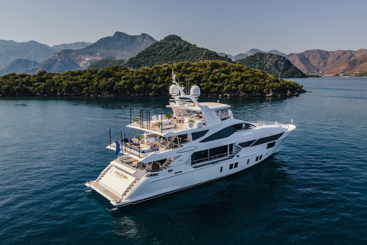 CHARISMA yacht