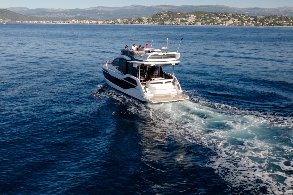 GALEON 480 FLY yacht