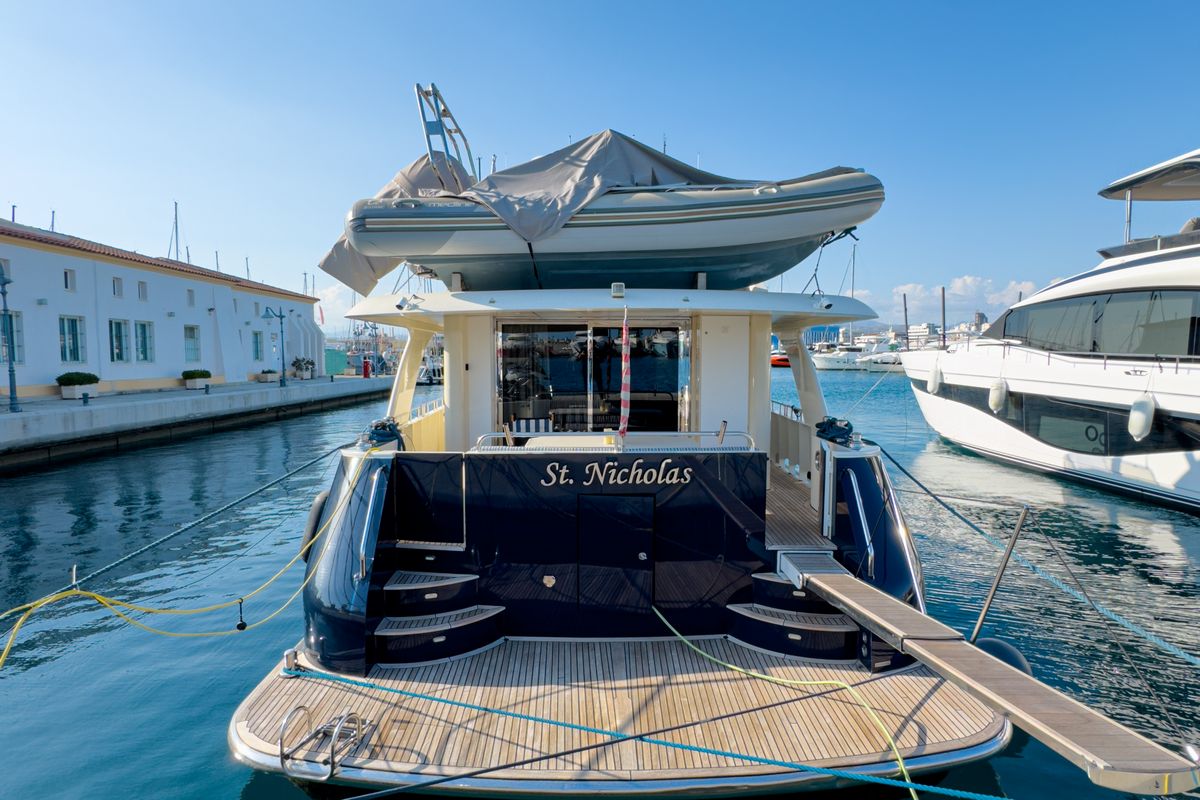 DE ALM DELFINO 60 yacht