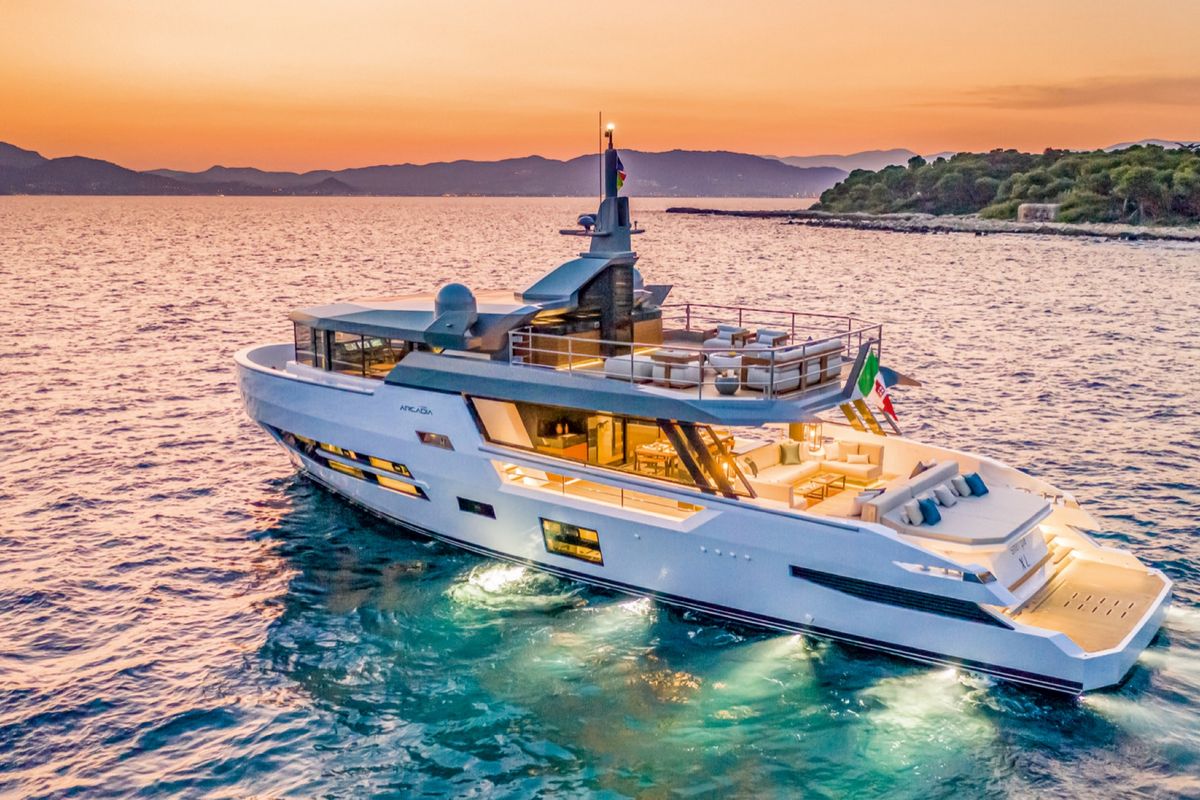 LA CREME yacht