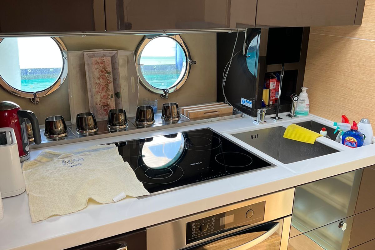 CRANCHI SIXTY 6 FLY yacht