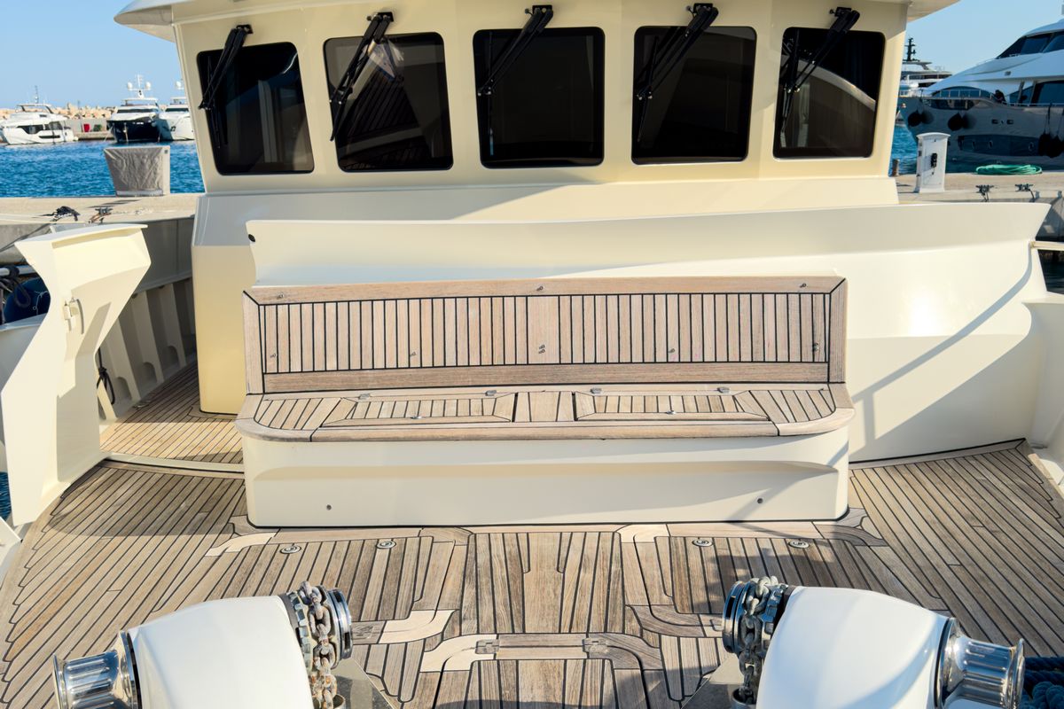 DE ALM DELFINO 60 yacht