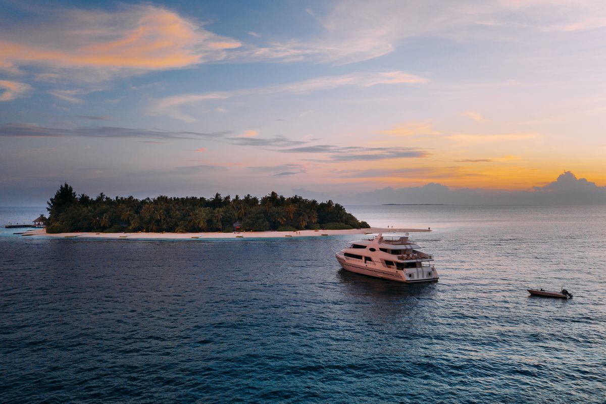 ALICE yacht