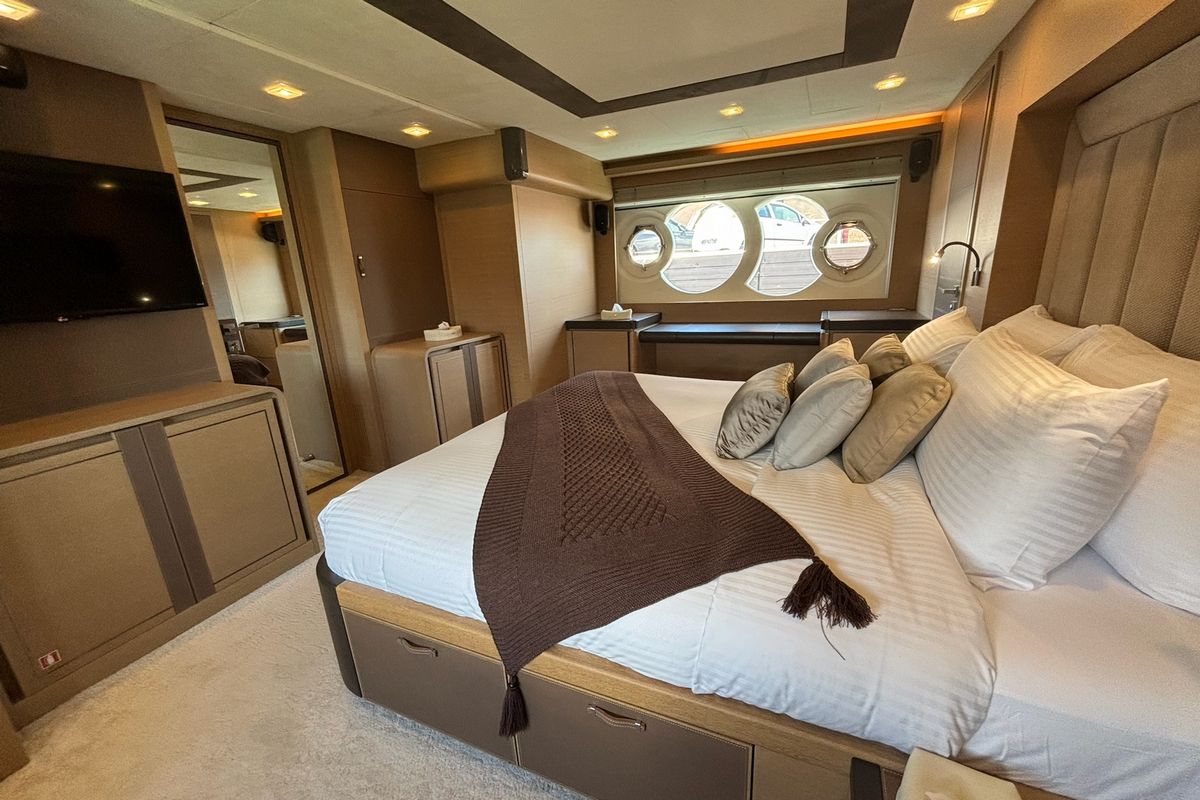 NAYLA yacht