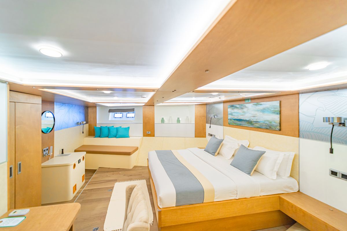 ALICE yacht