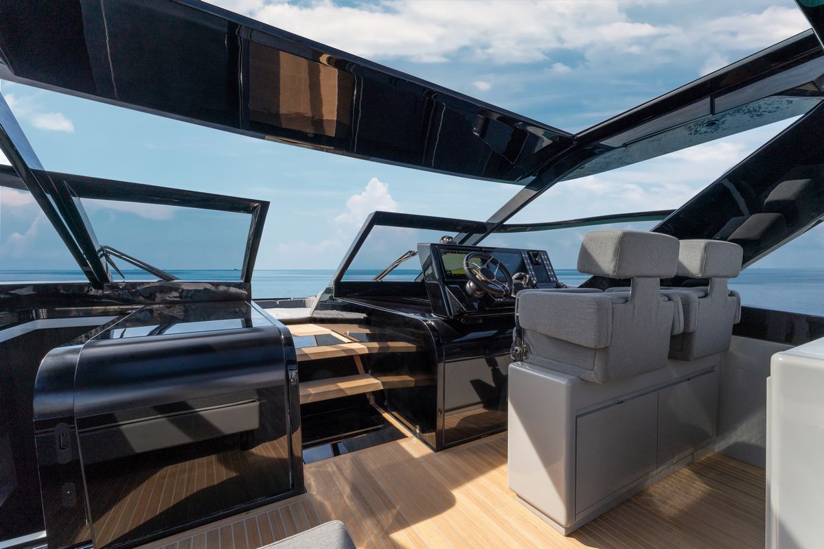 FIART P58 yacht