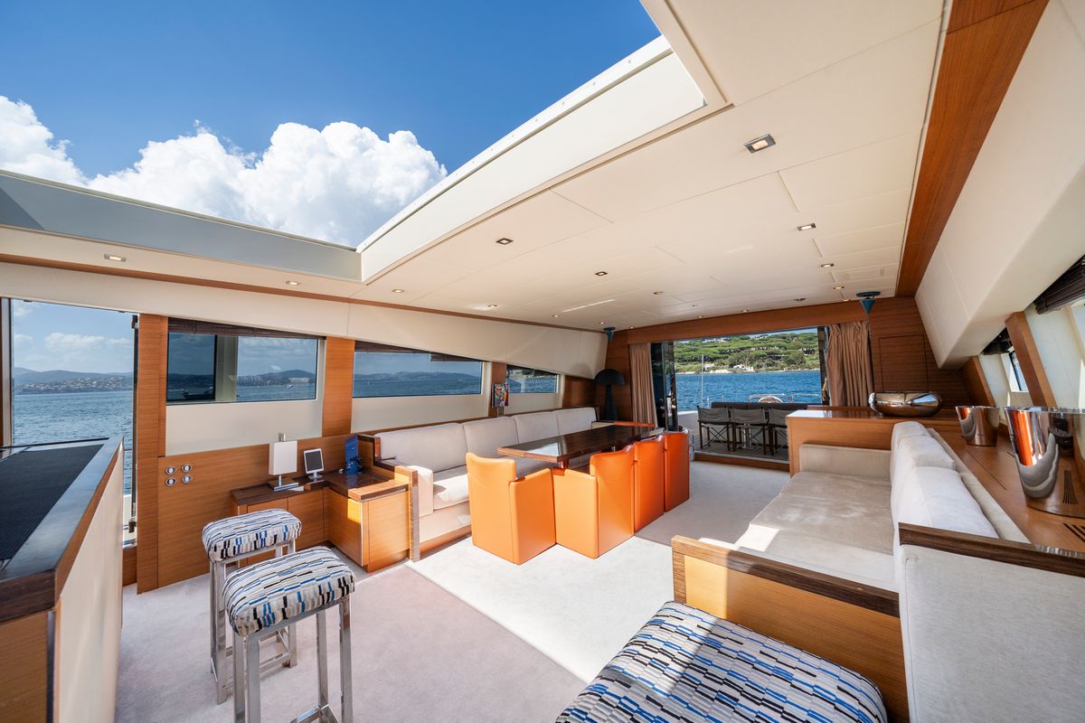 ECLAT yacht