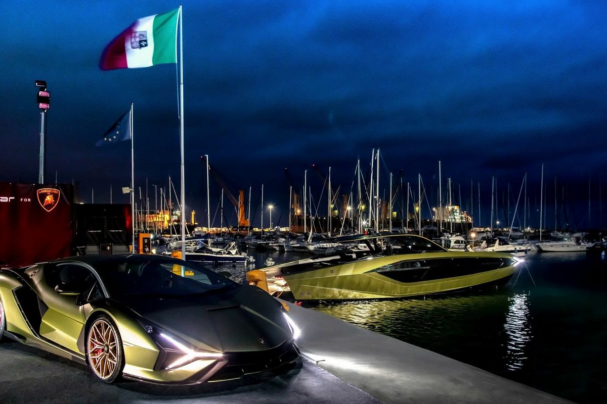 LAMBORGHINI 63 yacht