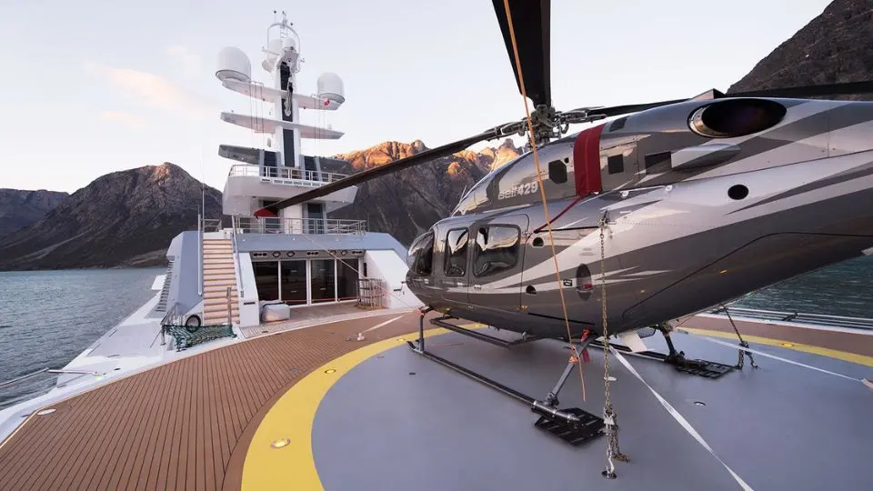 CLOUDBREAK yacht