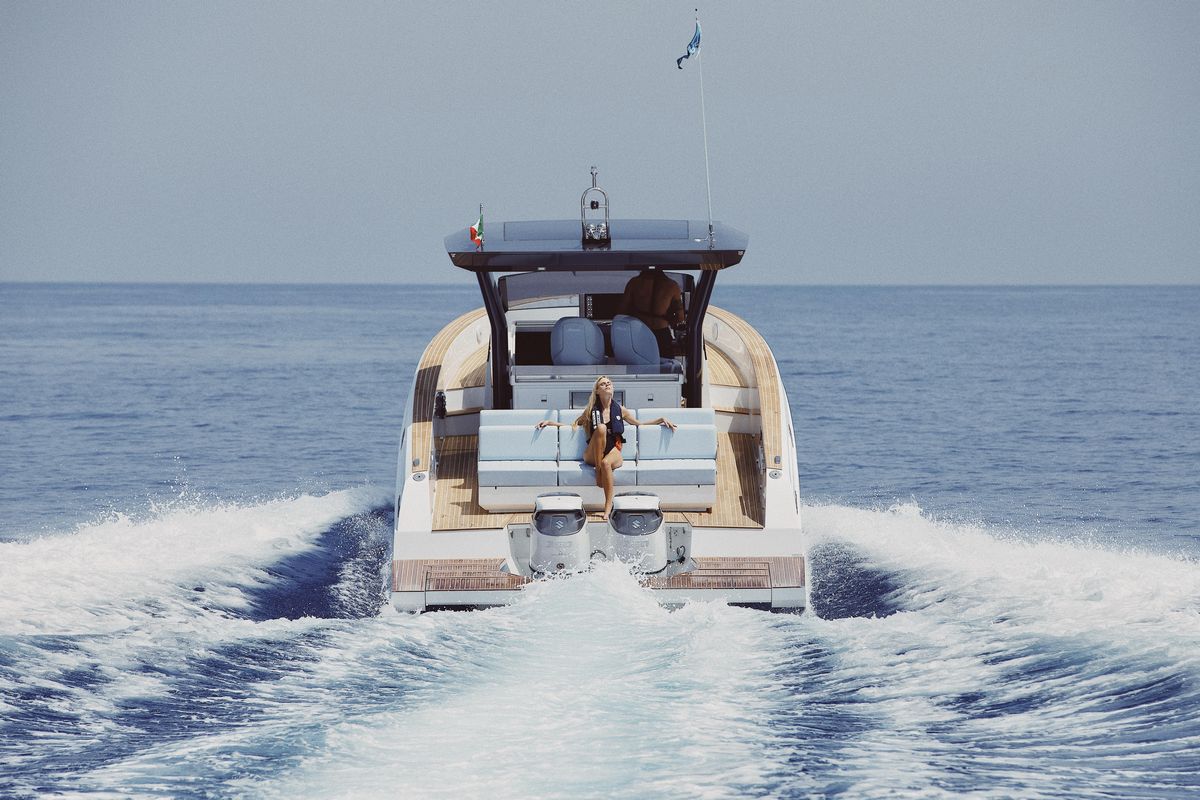Fiart Seawalker 35 yacht