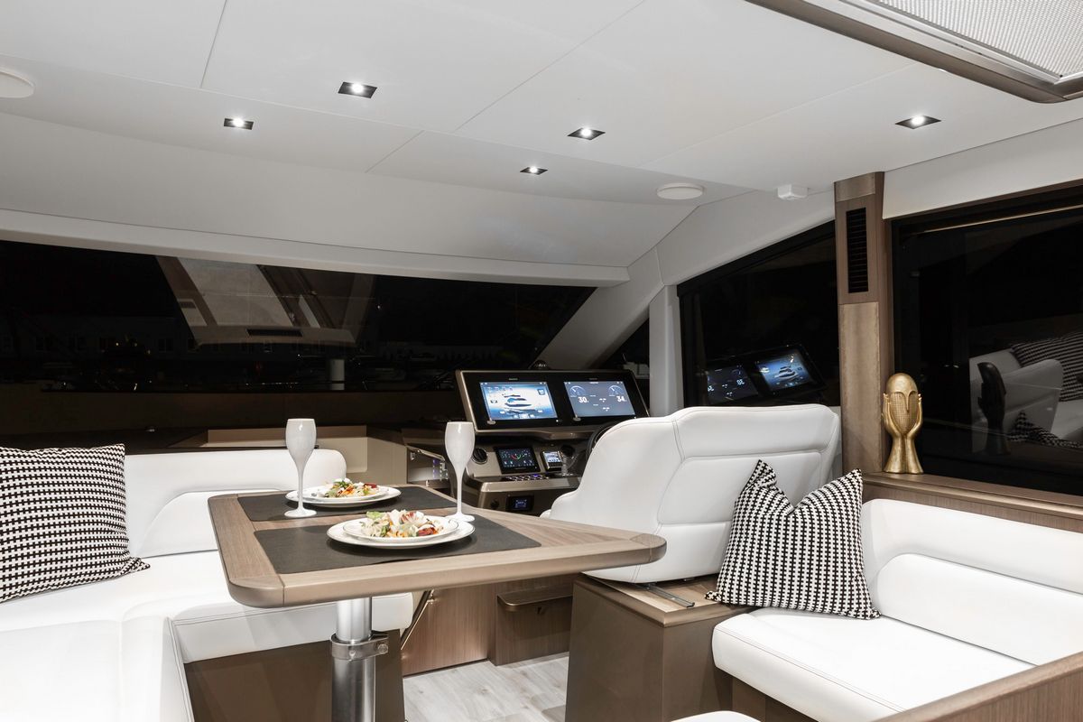 GALEON 480 FLY yacht