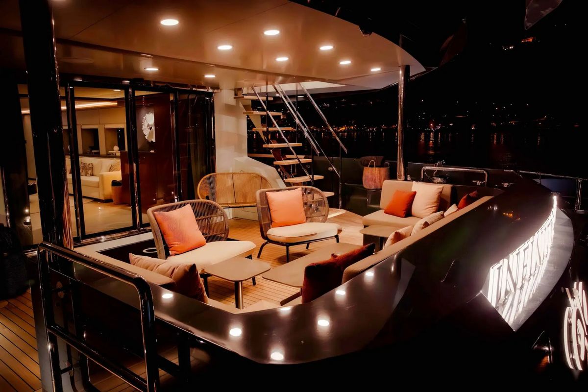 INFINITY NINE yacht