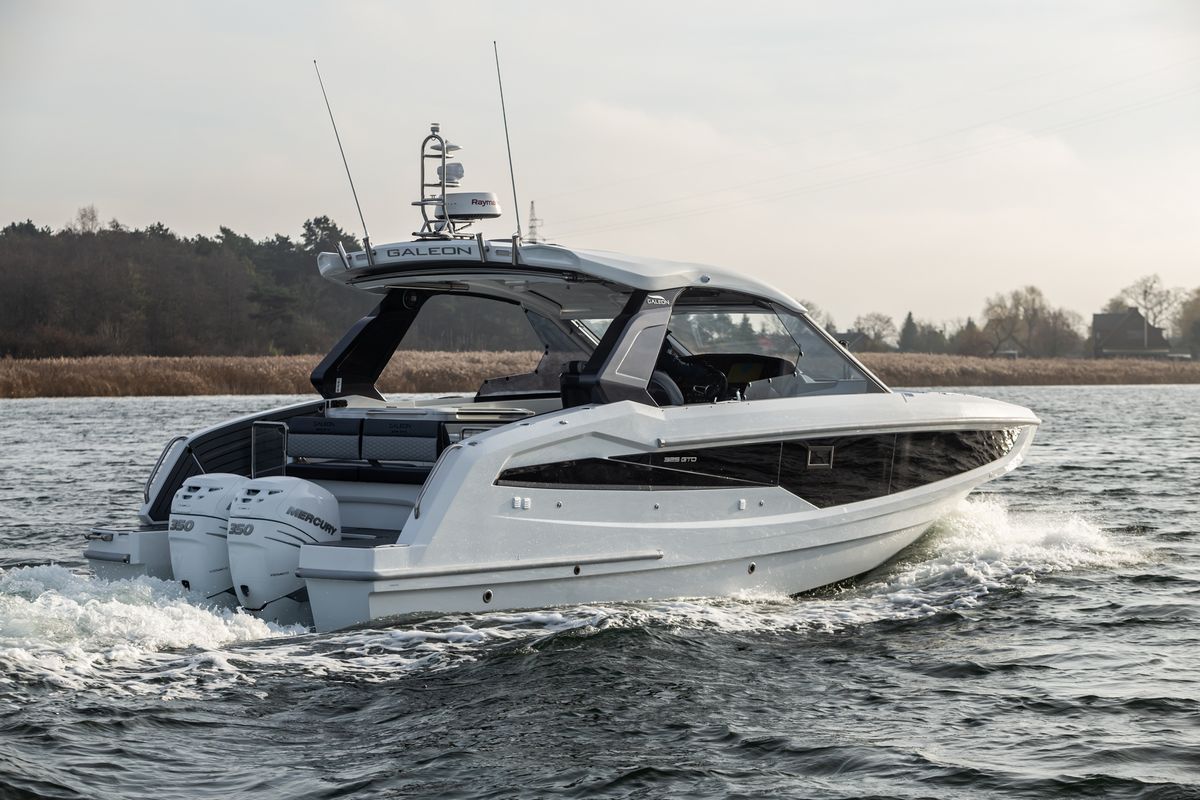 GALEON 325 GTO yacht