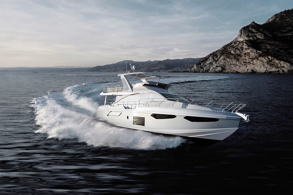 AZIMUT 60 FLY yacht