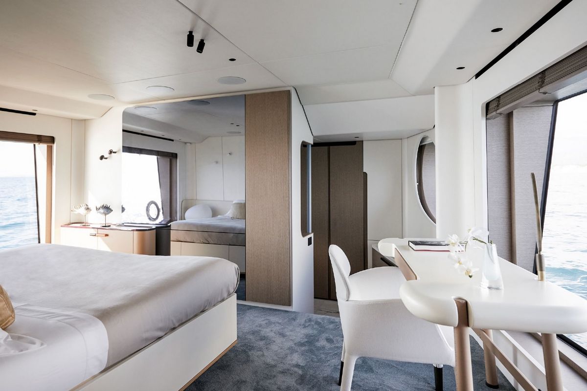 AZIMUT GRANDE 26 M yacht