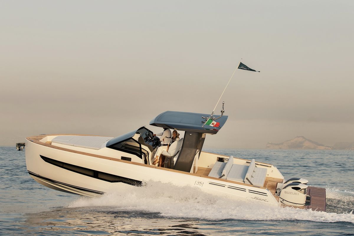 Fiart Seawalker 35 yacht