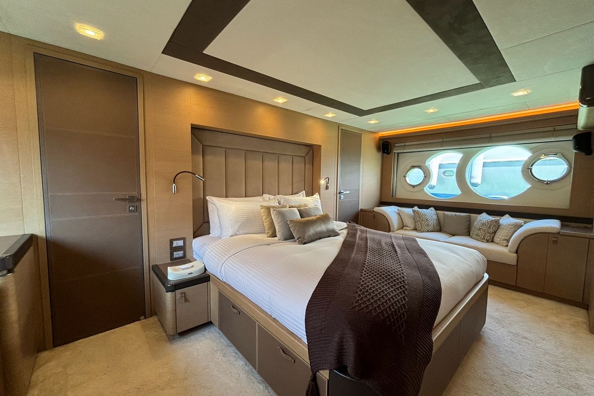 NAYLA yacht