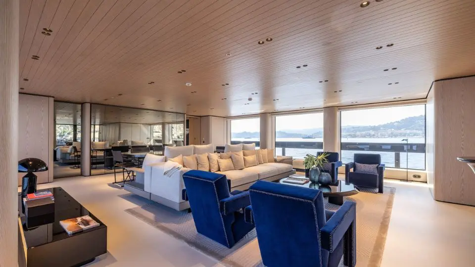 VIRTUOSITY yacht