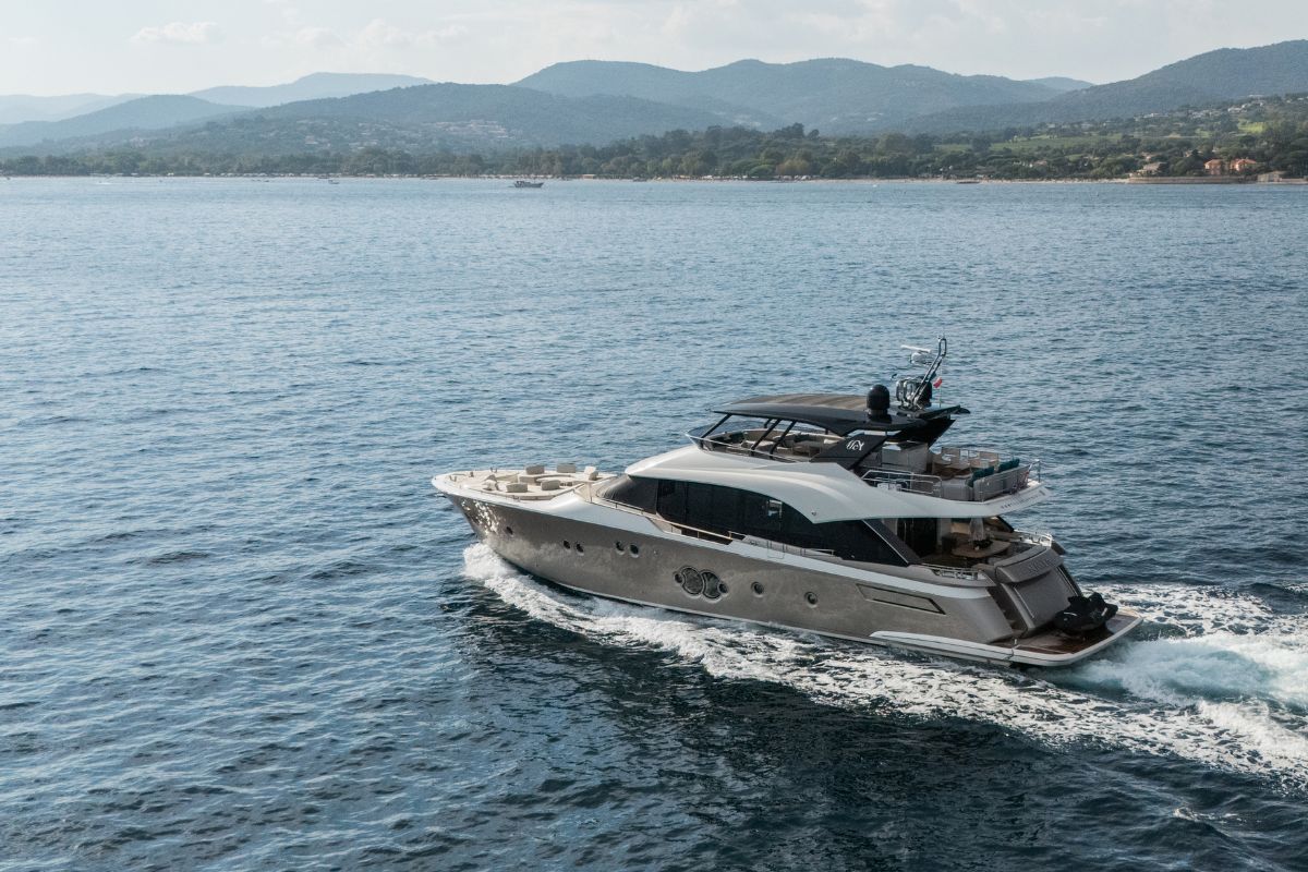NAYLA yacht