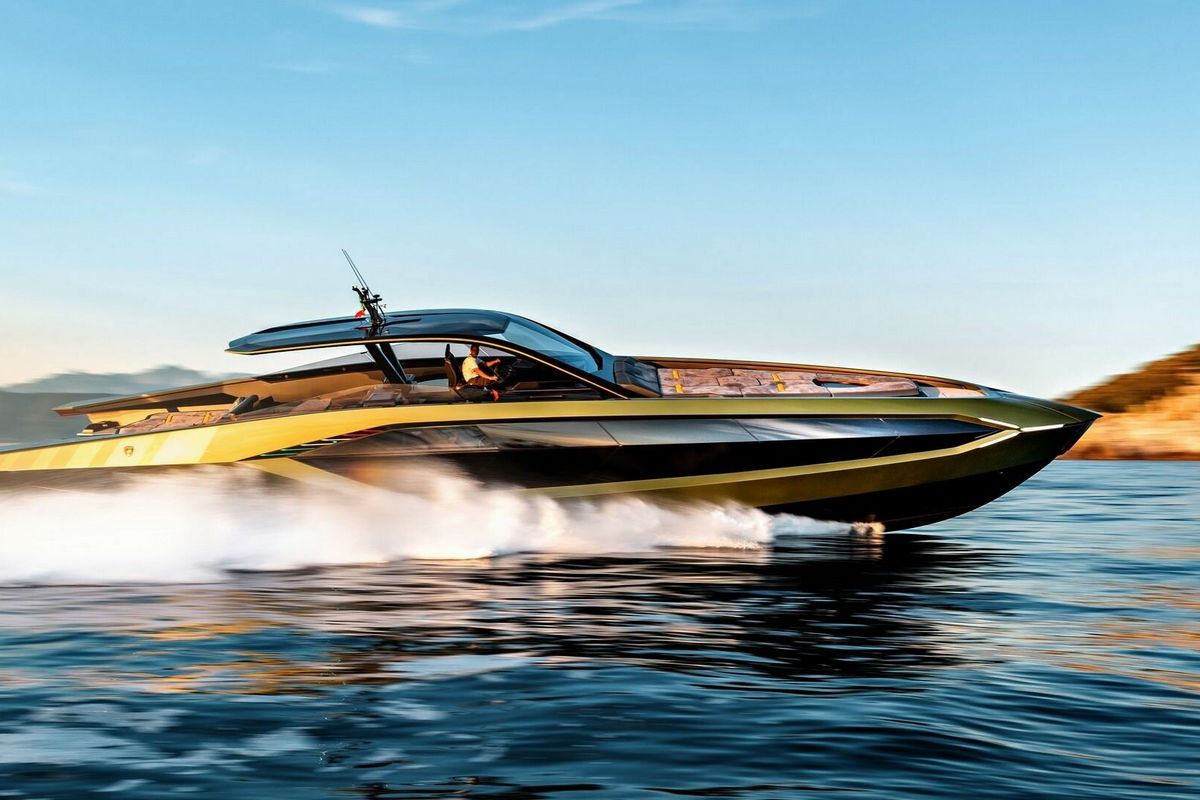 LAMBORGHINI 63 yacht