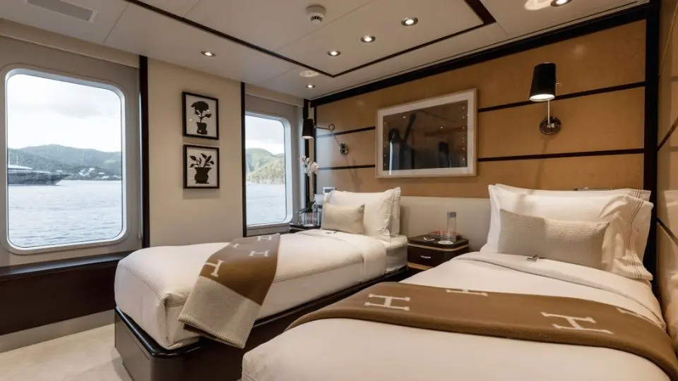 GLADIATOR yacht