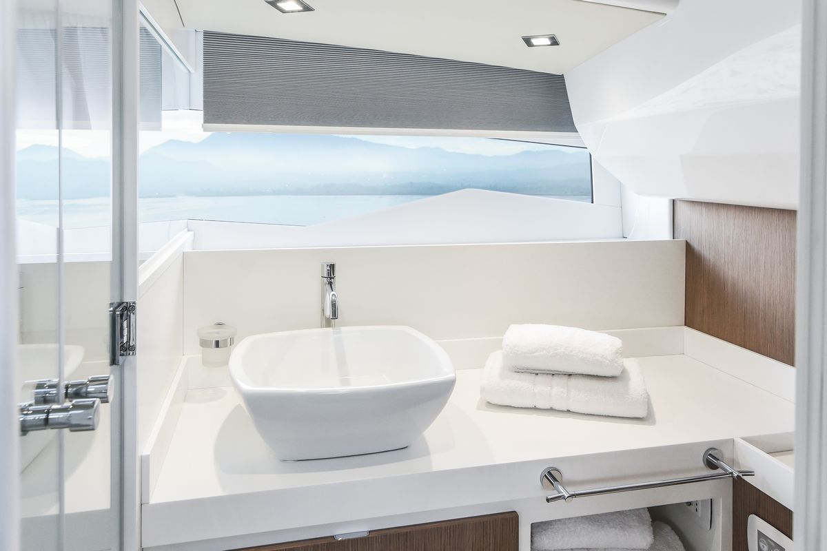 Fiart 43 Seawalker yacht