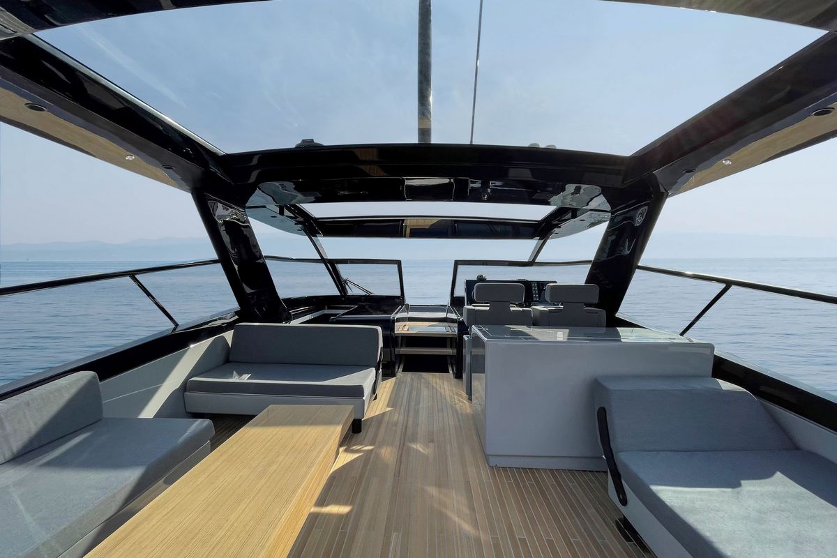 FIART P58 yacht