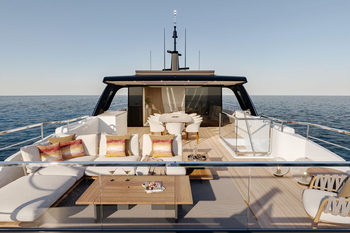 MAJESTY 100 TERRACE yacht