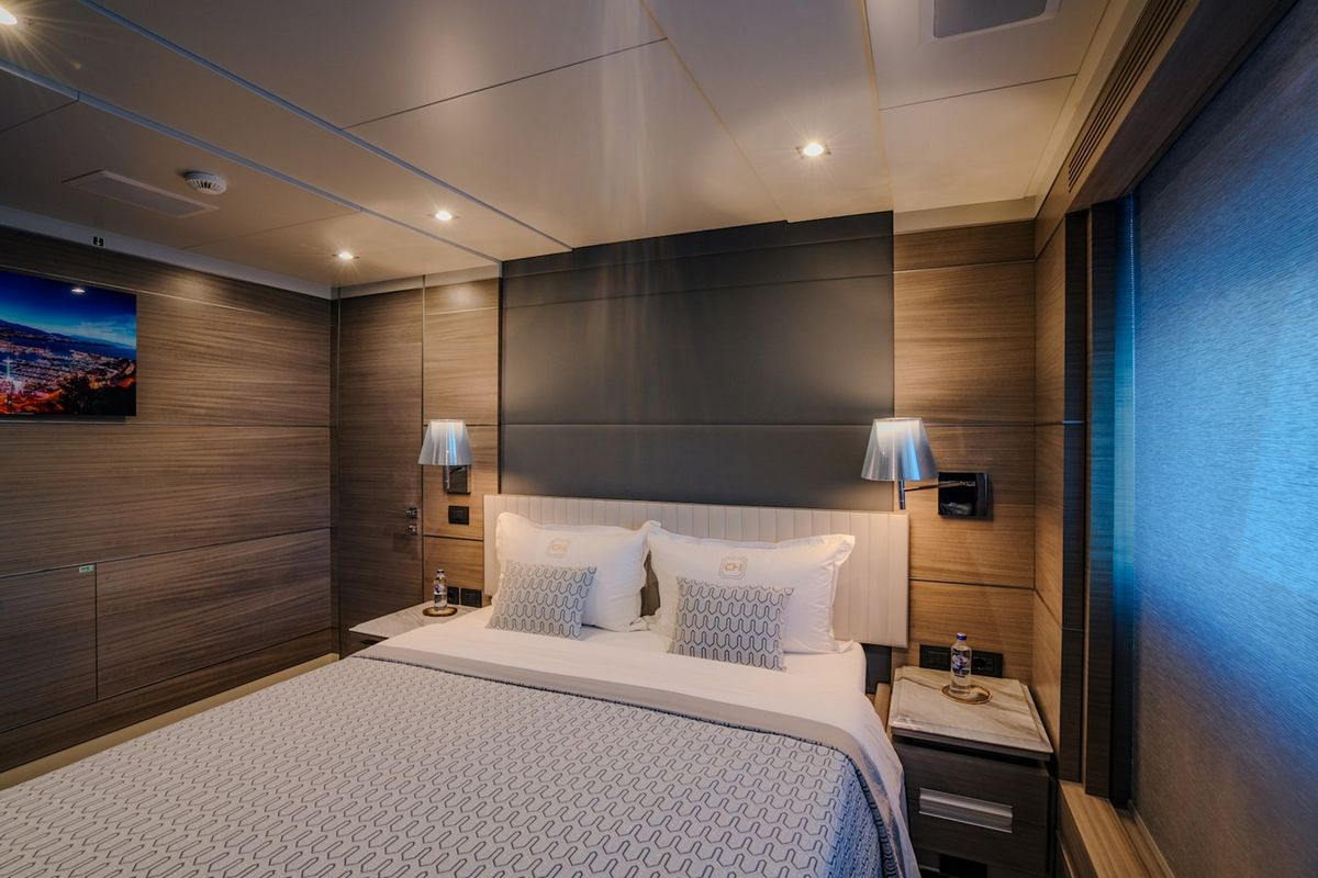 CHARISMA yacht