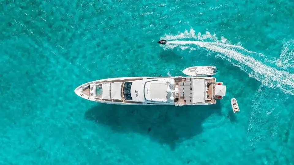 EMINA yacht