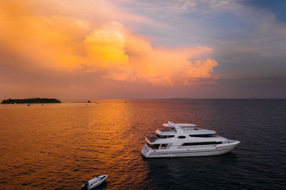 ALICE yacht