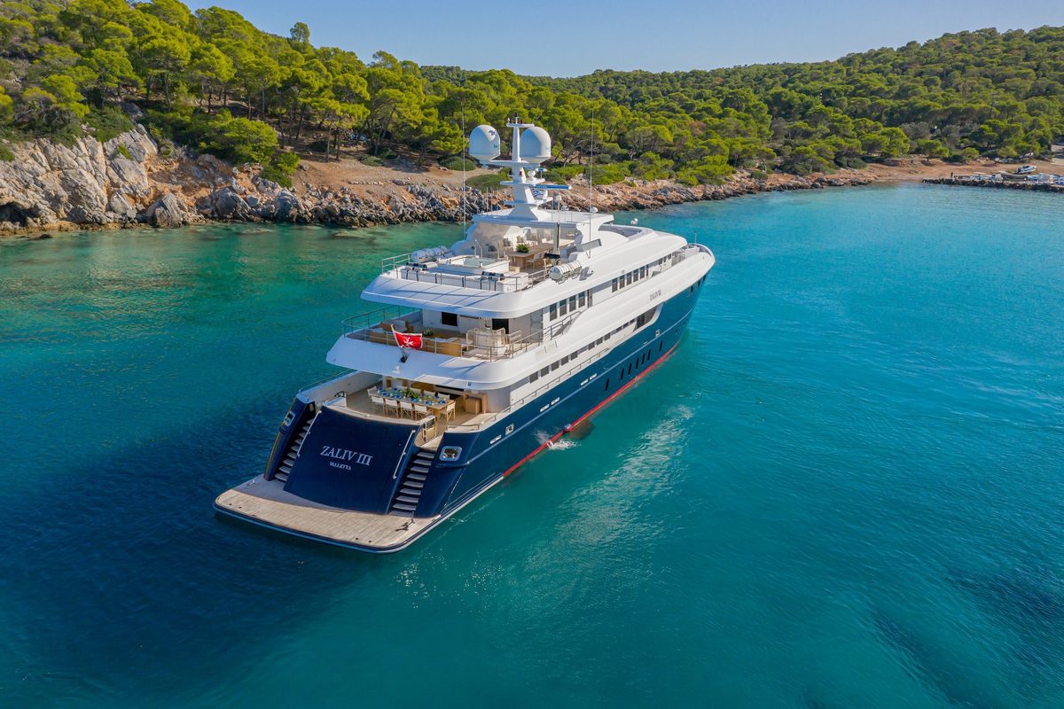 ZALIV III yacht