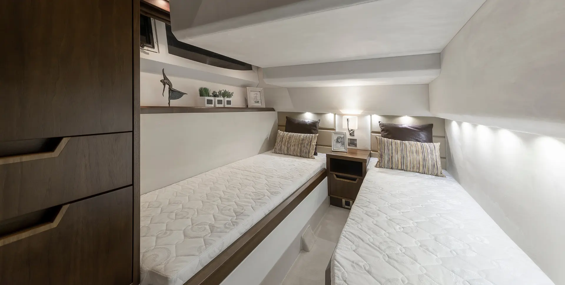 GALEON 420 FLY yacht