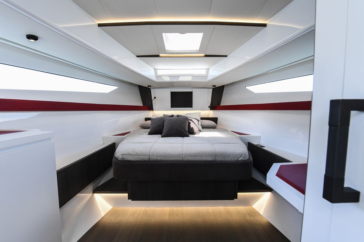 Fiart 43 Seawalker yacht