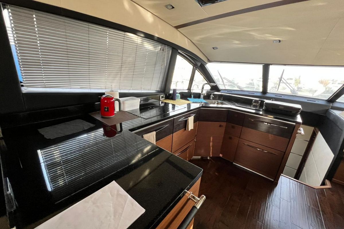 ST. ANNA yacht