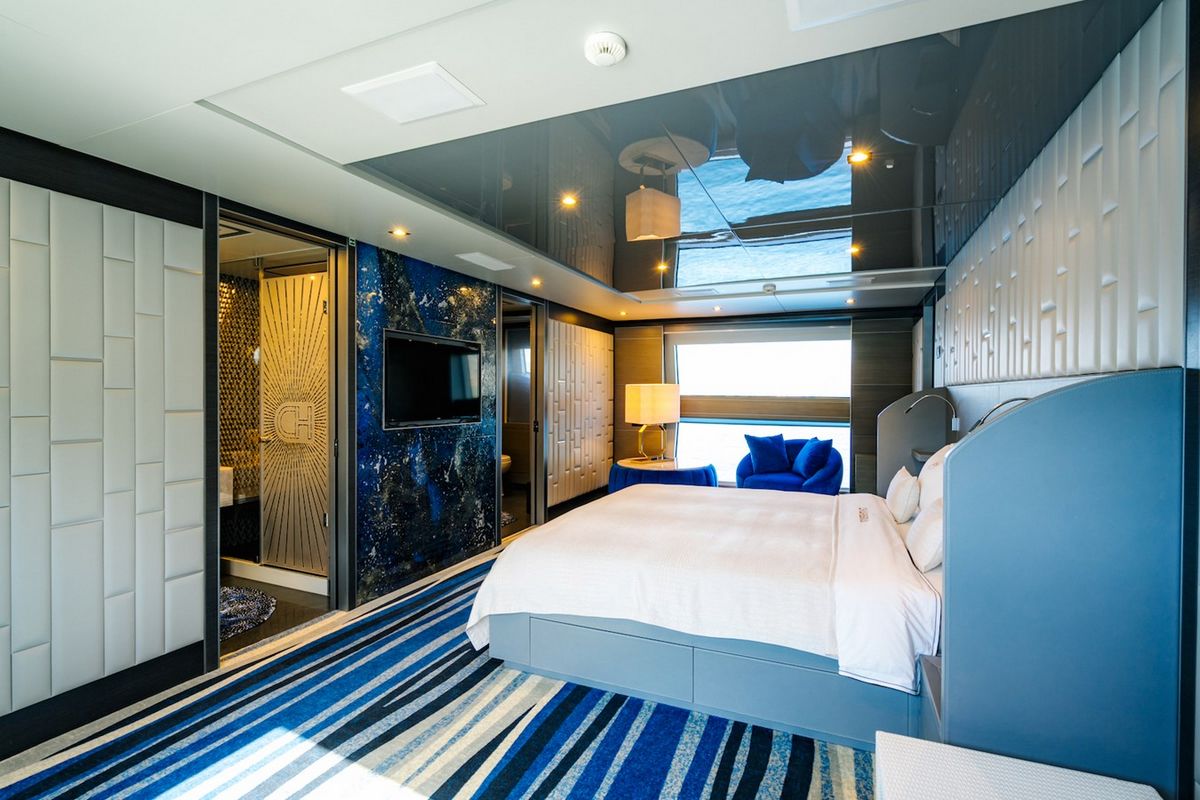 CHARISMA yacht