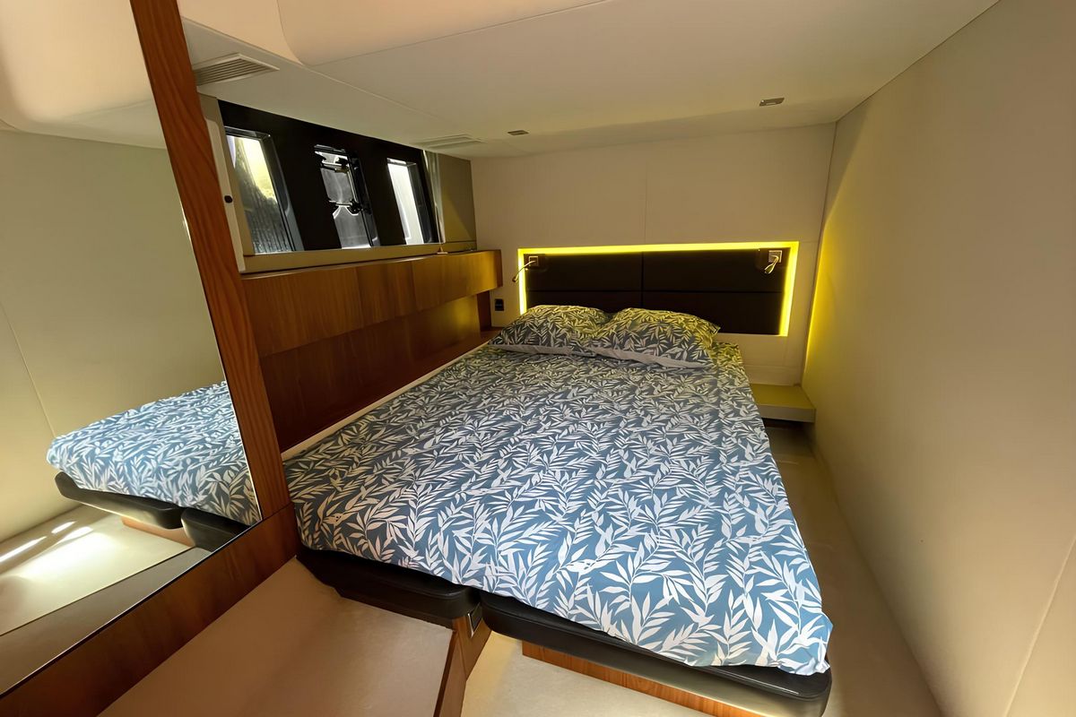 FAIRLINE TARGA 50 GT yacht