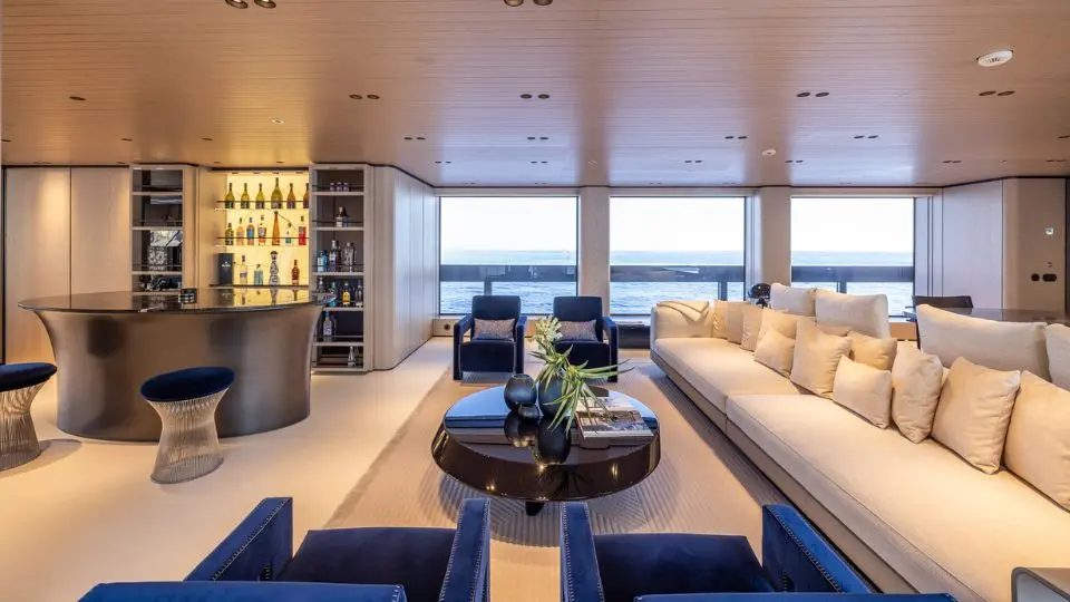 VIRTUOSITY yacht