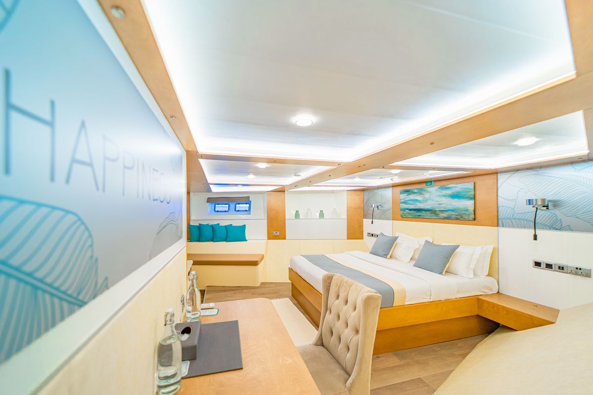 ALICE yacht
