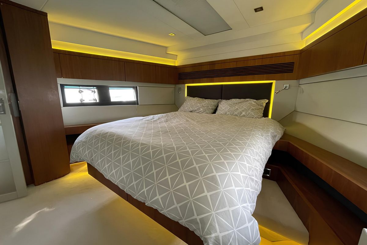 FAIRLINE TARGA 50 GT yacht
