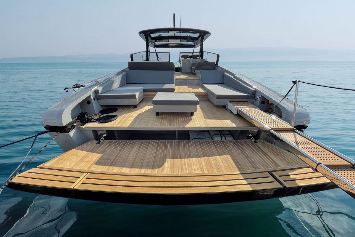 FIART P58 yacht