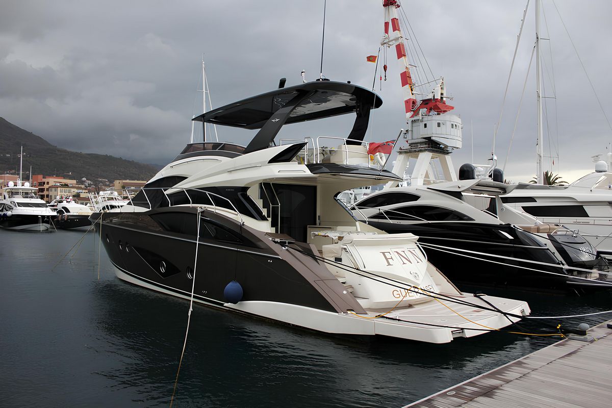 MARQUIS 630 SPORT yacht
