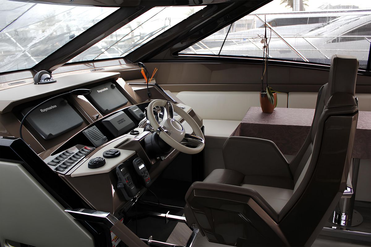 MARQUIS 630 SPORT yacht