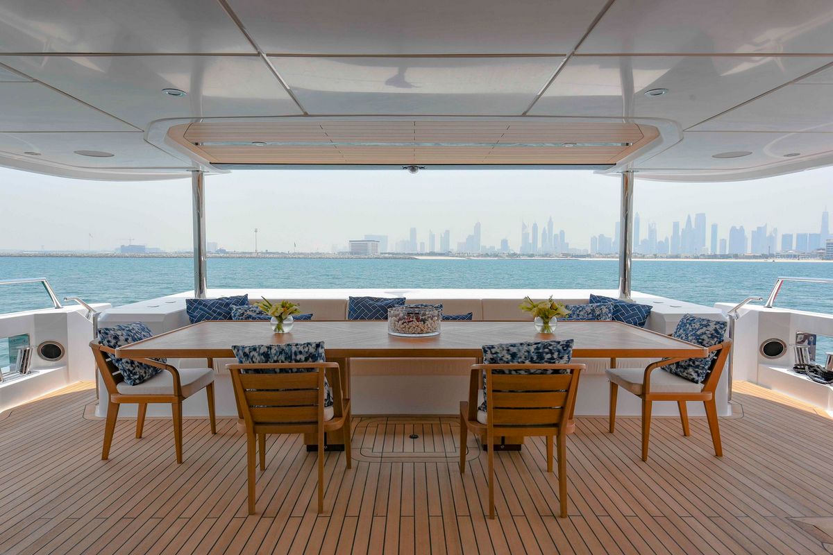 MAJESTY 120 yacht