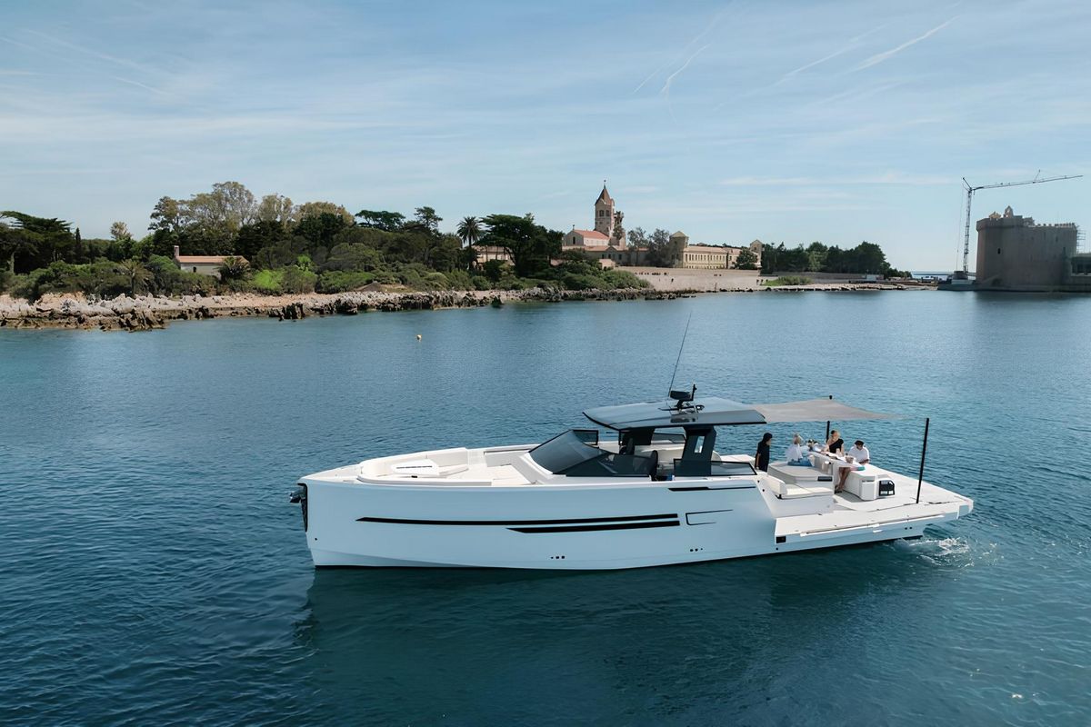 OKEAN 55 yacht