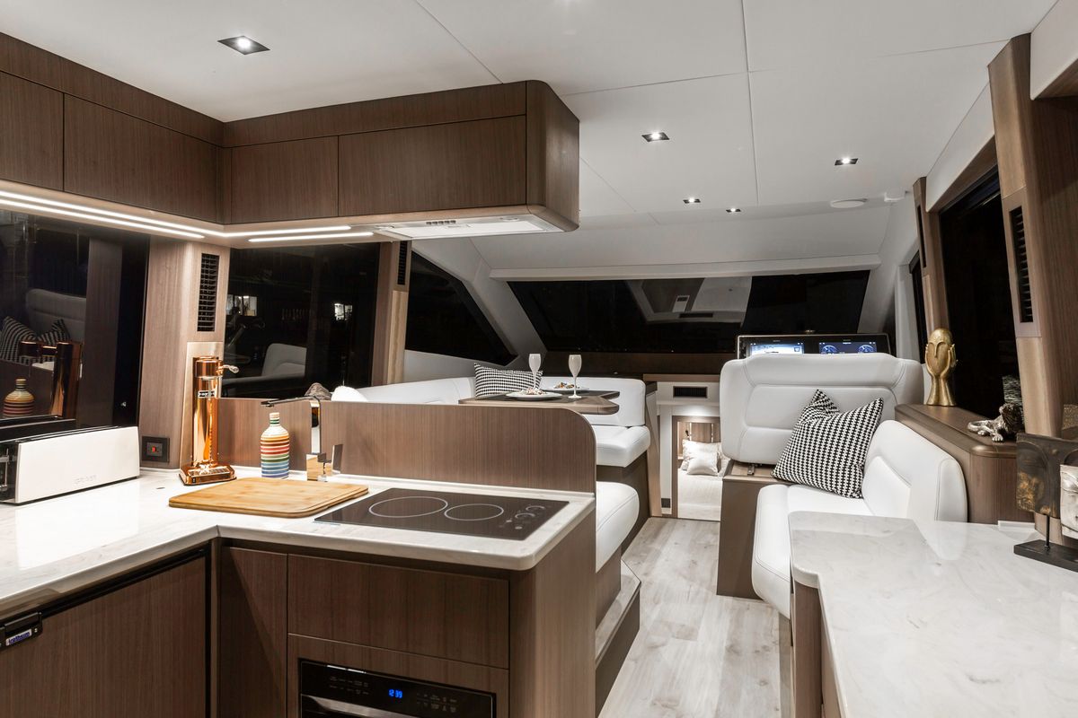 GALEON 480 FLY yacht