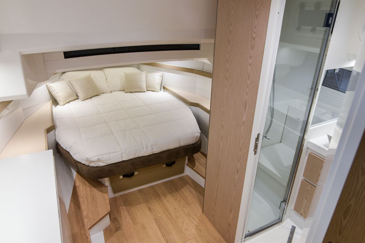 Fiart Seawalker 35 yacht