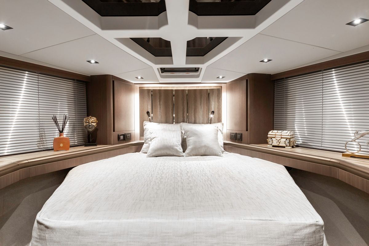GALEON 480 FLY yacht
